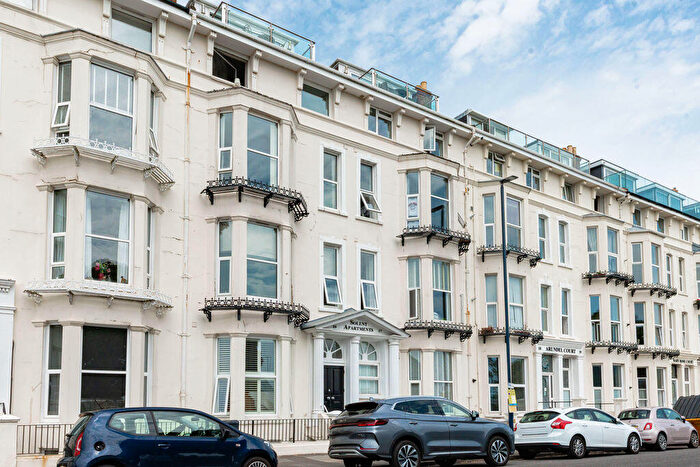 2 Bedroom Apartment For Sale In Solent Apartments, South Parade, Southsea, PO5