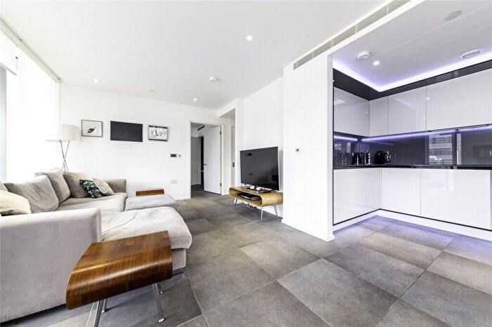 1 Bedroom Apartment To Rent In Dollar Bay Place, London, E14