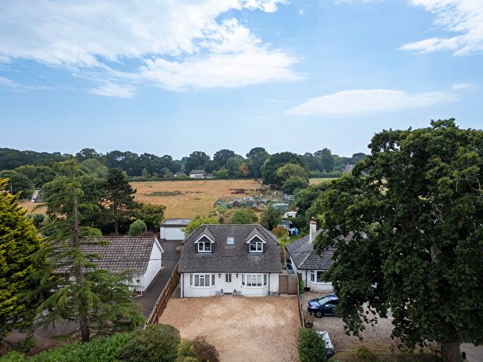 4 Bedroom Detached House For Sale In Silverstreet, Hordle, SO41