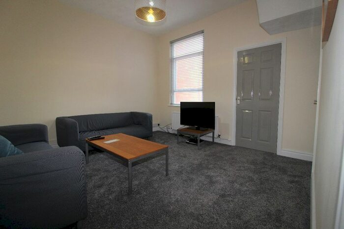 4 Bedroom Terraced House To Rent In Christ Church Street, Preston, Lancashire, PR1