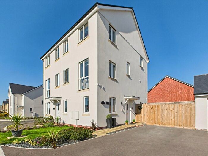 3 Bedroom Semi-Detached House For Sale In Lancaster Crescent, Weston Super Mare, North Somerset, BS24