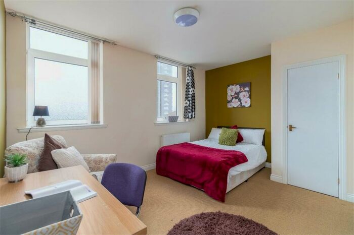 Studio To Rent In Roker Avenue, Sunderland, Nr St Peters, Roker, SR6