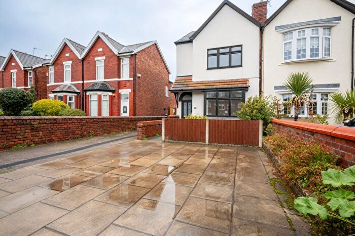 3 Bedroom Semi Detached House For Sale In Wennington Road, Southport, PR9