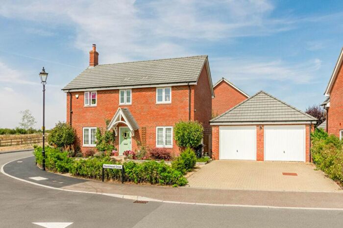 3 Bedroom Detached House For Sale In Hazelmead Drive, Sherington, MK16