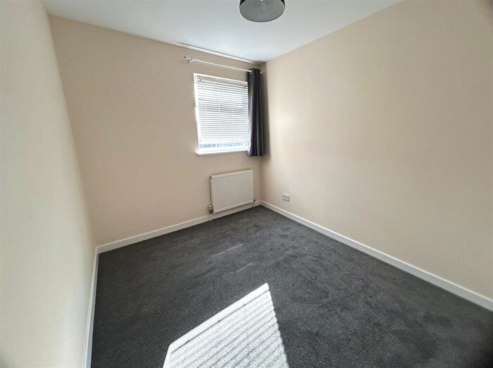1 Bedroom Flat To Rent In Queens Road, Nuneaton, CV11