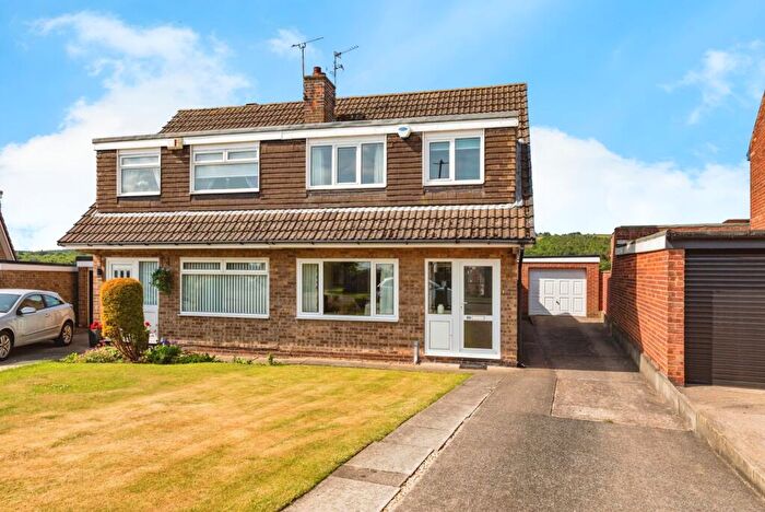 3 Bedroom Semi-Detached House For Sale In Oak Lodge Road, High Green, Sheffield, South Yorkshire, S35