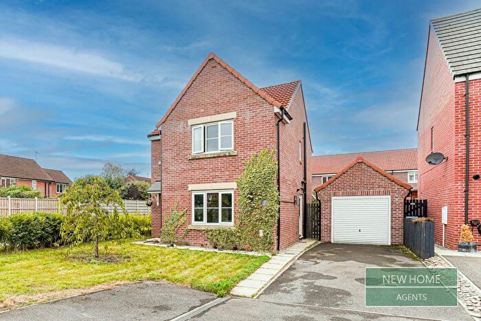 4 Bedroom Detached House For Sale In Savage Close, Pocklington, York, YO42
