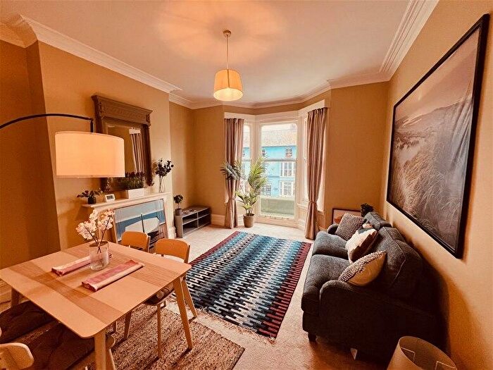 1 Bedroom Flat To Rent In High Street, Aldeburgh, IP15