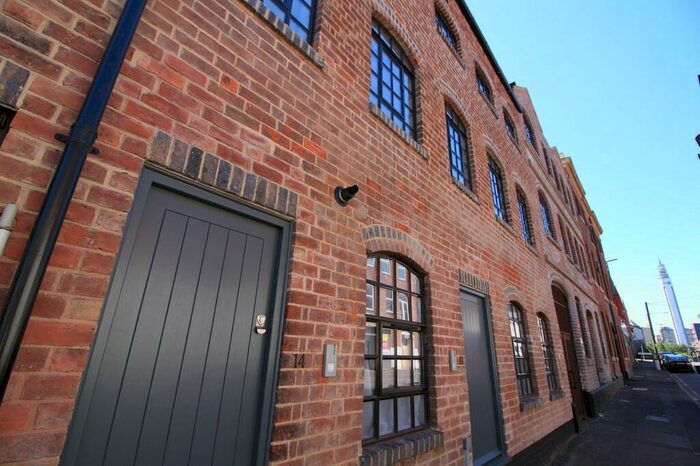 3 Bedroom Apartment To Rent In Comet Works, Princip Street, B4