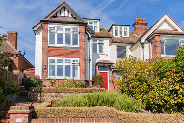 5 Bedroom Semi-Detached House For Sale In Stone Road, Broadstairs, Kent, CT10