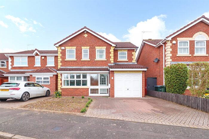 4 Bedroom Detached House For Sale In Hepworth Road, Binley, Coventry, CV3