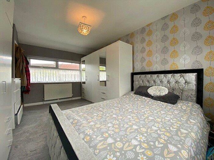 2 Bedroom Semi-Detached House For Sale In Park Lee Road, Blackburn, Lancashire, BB2