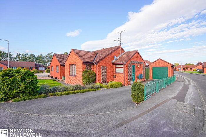 2 Bedroom Semi-Detached Bungalow For Sale In Redforde Park Drive, Retford, DN22