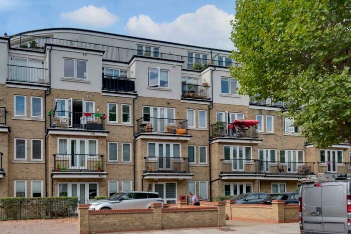1 Bedroom Flat To Rent In Malvern Road, Maida Vale, NW6