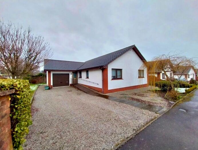 3 Bedroom Bungalow For Sale In Queensberry Place, Thornhill, DG3