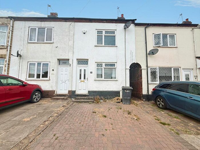 2 Bedroom Terraced House To Rent In Bucks Hill, Camp Hill, Nuneaton, CV10