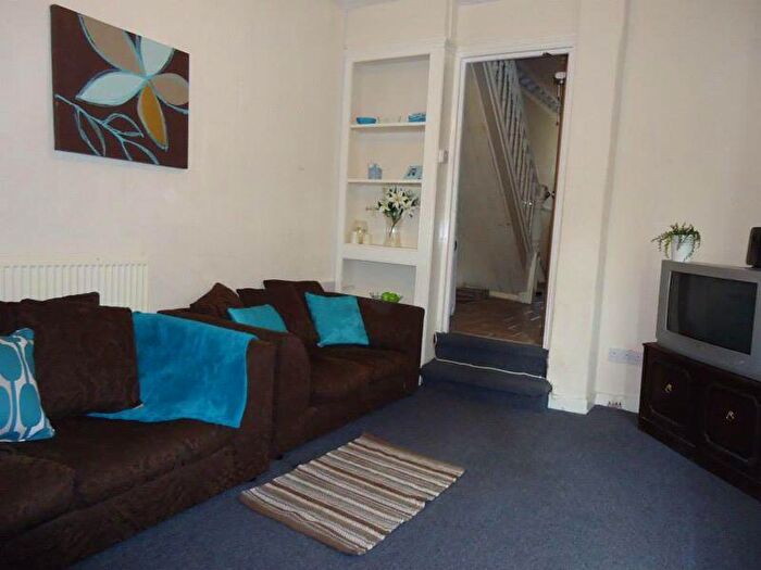 5 Bedroom Terraced House To Rent In Monthermer Road, Cardiff, CF24