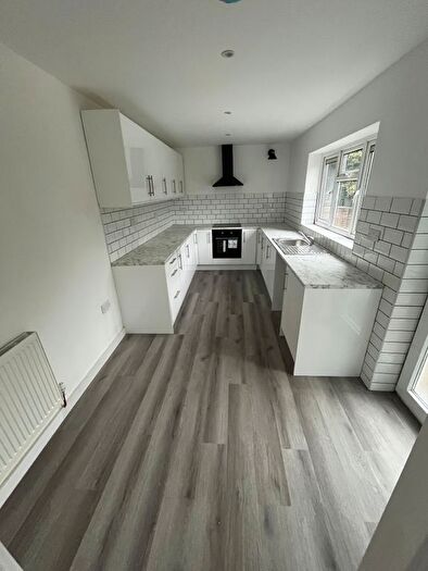 1 Bedroom End Of Terrace House To Rent In The Crescent, Doncaster, DN7