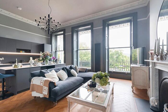 2 Bedroom Apartment For Sale In Lansdown Place, Lansdown, Cheltenham, Gloucestershire, GL50