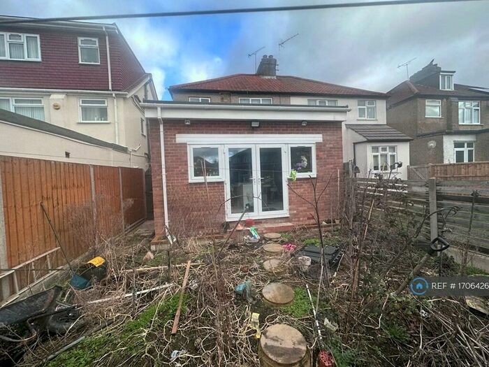 3 Bedroom Semi-Detached House To Rent In Derby Avenue, Harrow, HA3