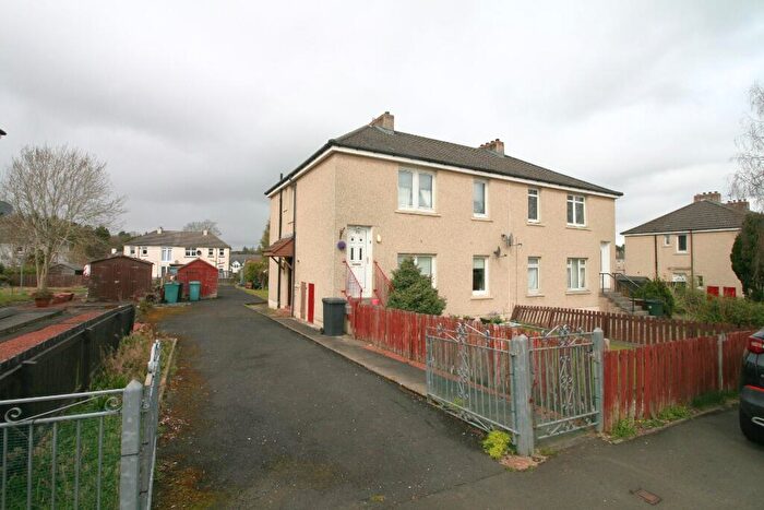 2 Bedroom Flat To Rent In Ivanhoe Crescent, Wishaw, North Lanarkshire, ML2
