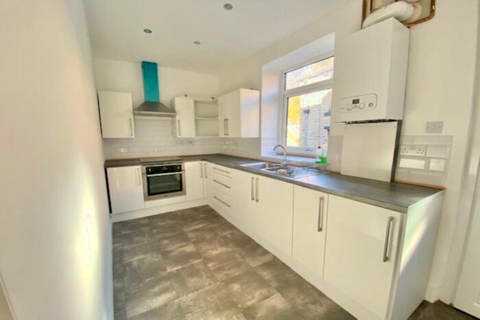 2 Bedroom Terraced House To Rent In Mansion House Buildings, Rossendale, Lancashire, BB4