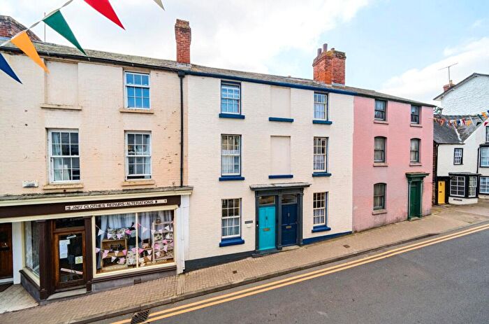 3 Bedroom Terraced House For Sale In Church Street, Kington, Herefordshire, HR5