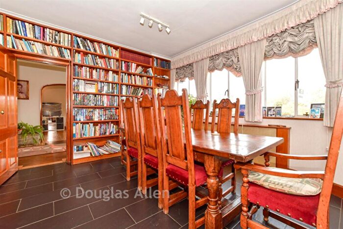 4 Bedroom Detached Bungalow For Sale In Heath Drive, Gidea Park, Essex, RM2