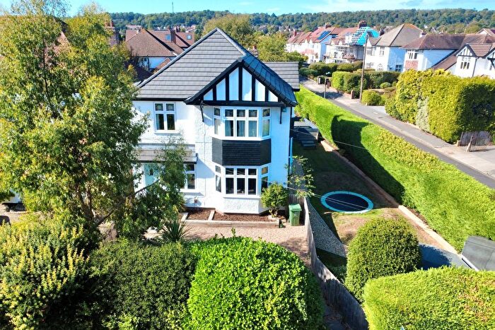 4 Bedroom Detached House For Sale In Bell Barn Road, Bristol, BS9