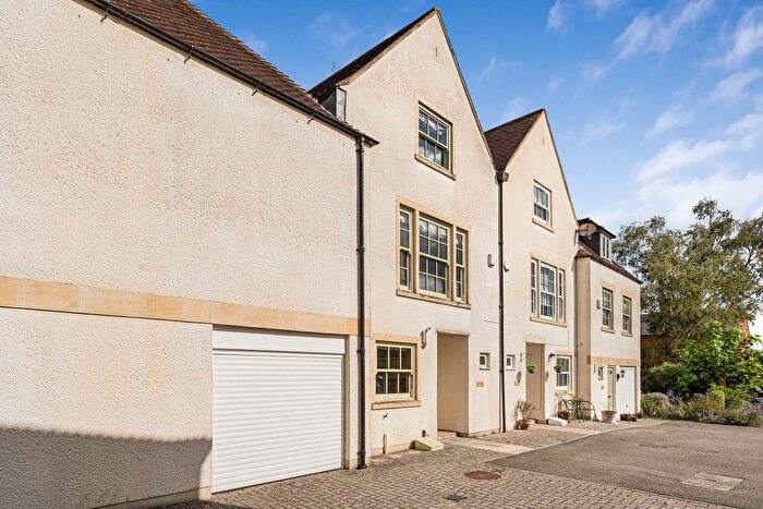 3 Bedroom Terraced House For Sale In Bingham Close, Cirencester, Gloucestershire, GL7