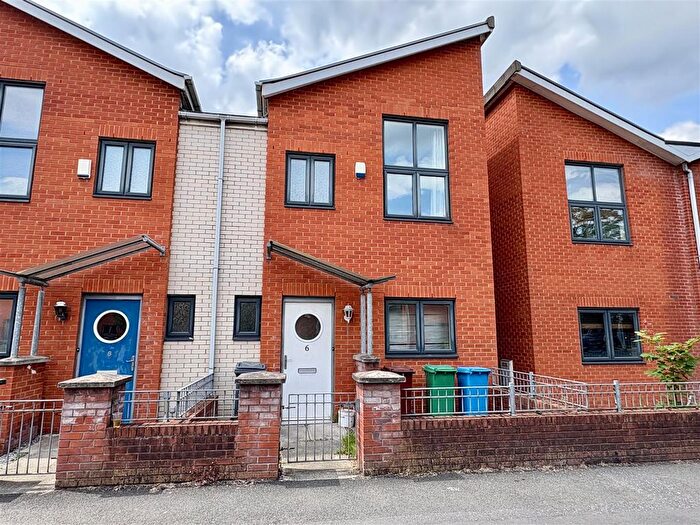 3 Bedroom Property For Sale In Newcastle Street, Hulme, Manchester, M15