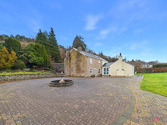 5 Bedroom Detached House To Rent In Corner Road, Pillowell, GL15