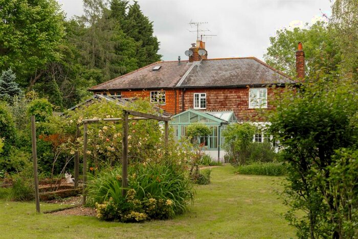 3 Bedroom Semi-Detached House For Sale In Effingham Common, Effingham, Leatherhead, KT24