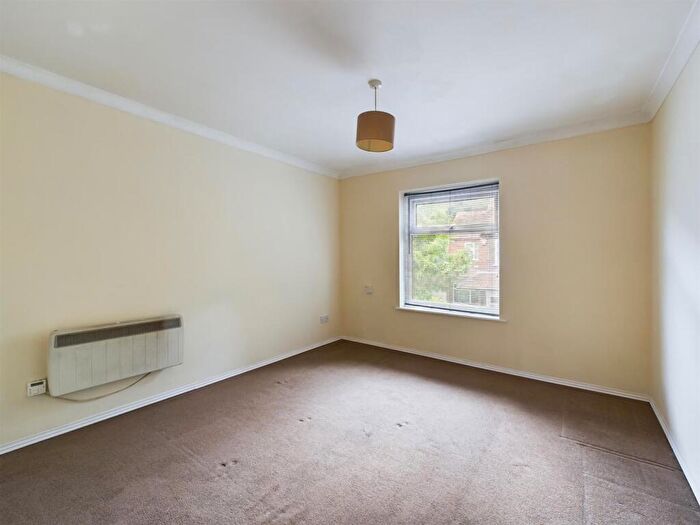 2 Bedroom Apartment To Rent In High Street, Kinver, DY7