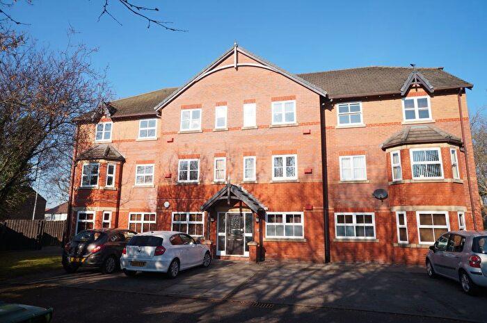2 Bedroom Flat To Rent In Burton Road, Manchester, M20