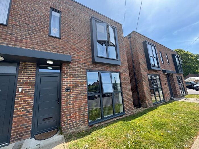 3 Bedroom House To Rent In London Road, Sayers Common, Hassocks, BN6