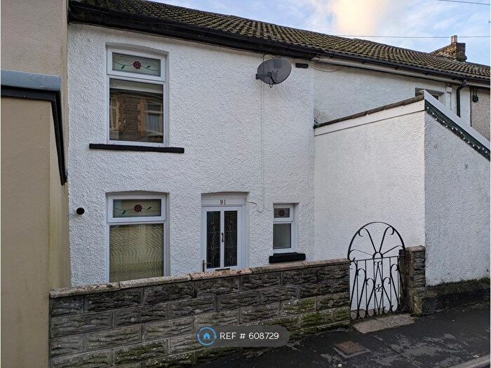 2 Bedroom Terraced House To Rent In North Road, Cross Keys, Newport, NP11