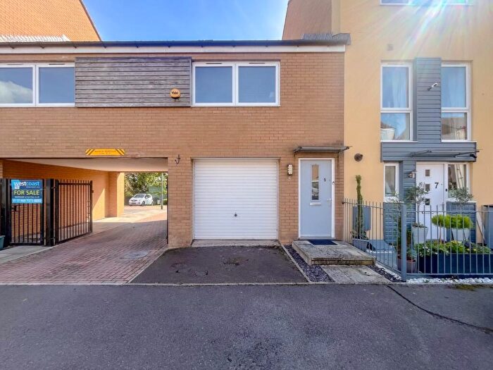2 Bedroom Terraced House For Sale In Wood Street, Patchway, Bristol, Gloucestershire, BS34