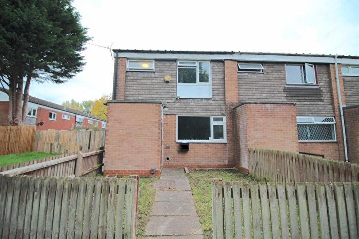 3 Bedroom End Of Terrace House For Sale In Larch Walk, Yardley, Birmingham, B25