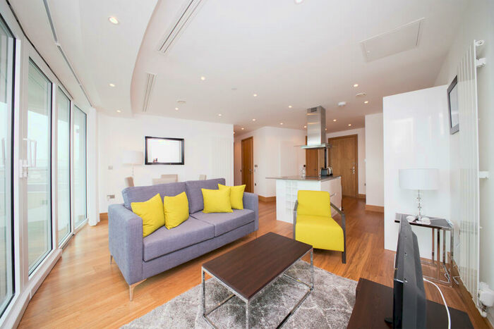 2 Bedroom Apartment To Rent In Crossharbour Plaza, London, E14