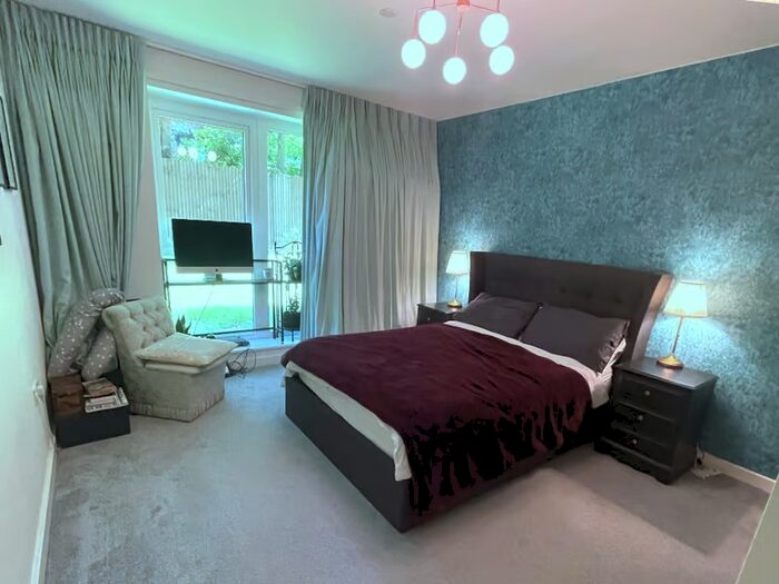 2 Bedroom Flat To Rent In Powell House, Bowen Drive, London, Kent, SE7