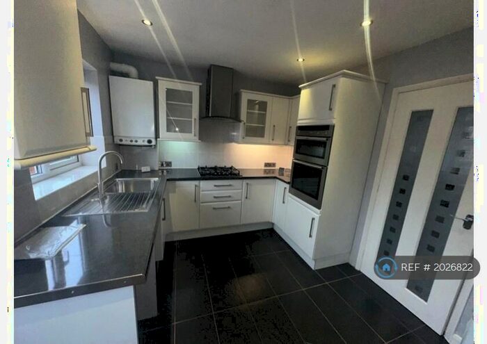 2 Bedroom Terraced House To Rent In Nightingale Road, London, N9