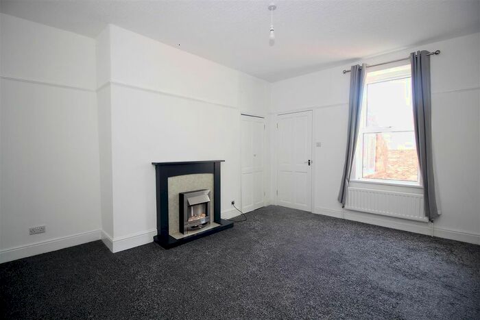2 Bedroom Flat To Rent In Lieven Street, Hazlerigg, Newcastle Upon Tyne, NE13