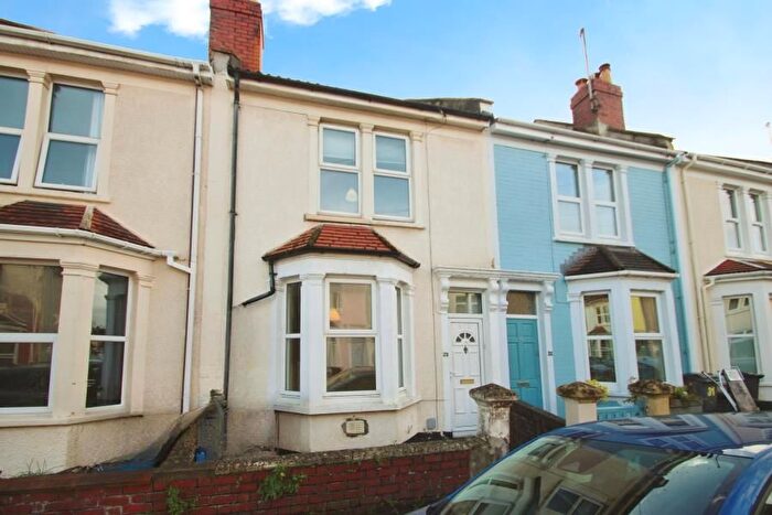4 Bedroom Property To Rent In Garnet Street, Bedminster, Bristol, BS3