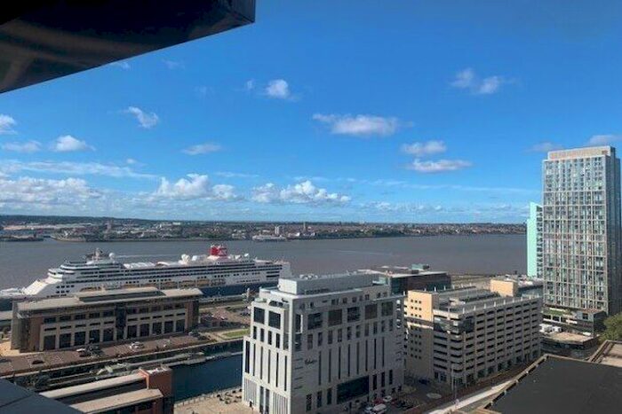 2 Bedroom Flat To Rent In Rumford Place, Liverpool, L3