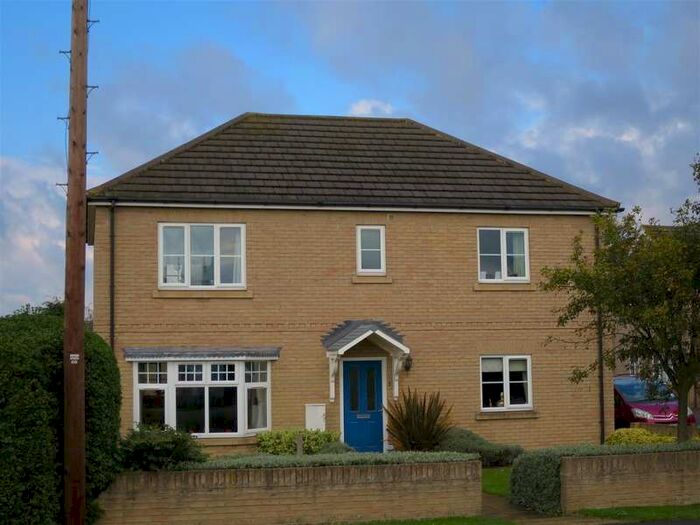 2 Bedroom Apartment To Rent In Oaktree Court, Yaxley, Peterborough, PE7