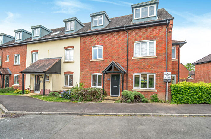 2 Bedroom Flat To Rent In St. Georges Road, Denmead, Waterlooville, Hampshire, PO7