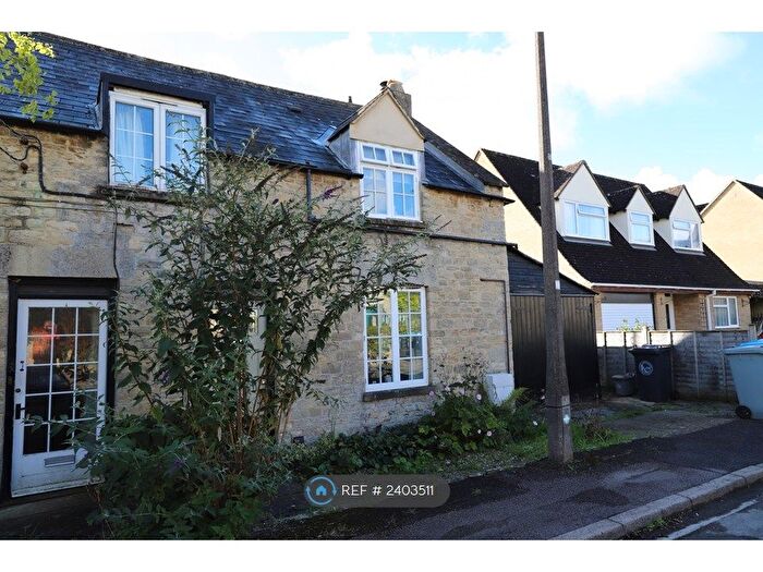 2 Bedroom Semi-Detached House To Rent In The Crescent, Witney, OX28
