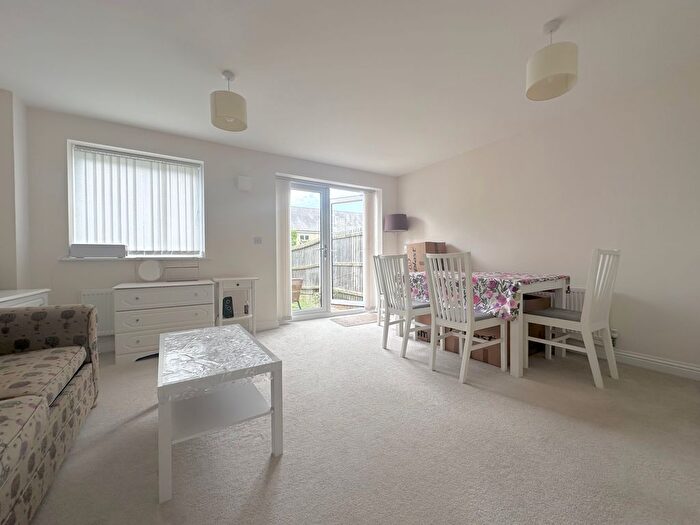 3 Bedroom Property To Rent In Cranesbill Close, Cambridge, CB4