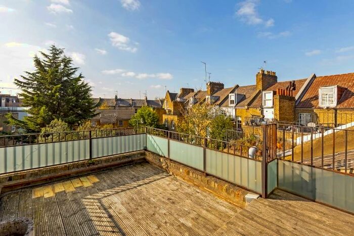 3 Bedroom House To Rent In Ashburnham Road Chelsea, SW10